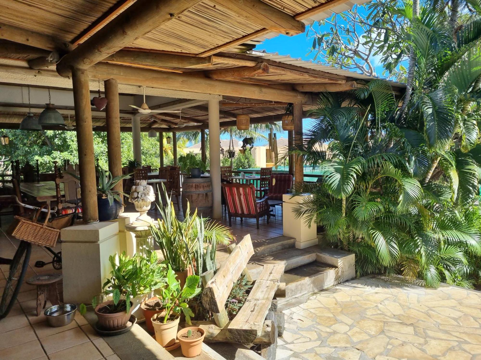 Shanti Ghar Guest House Tamarin Bagian luar foto
