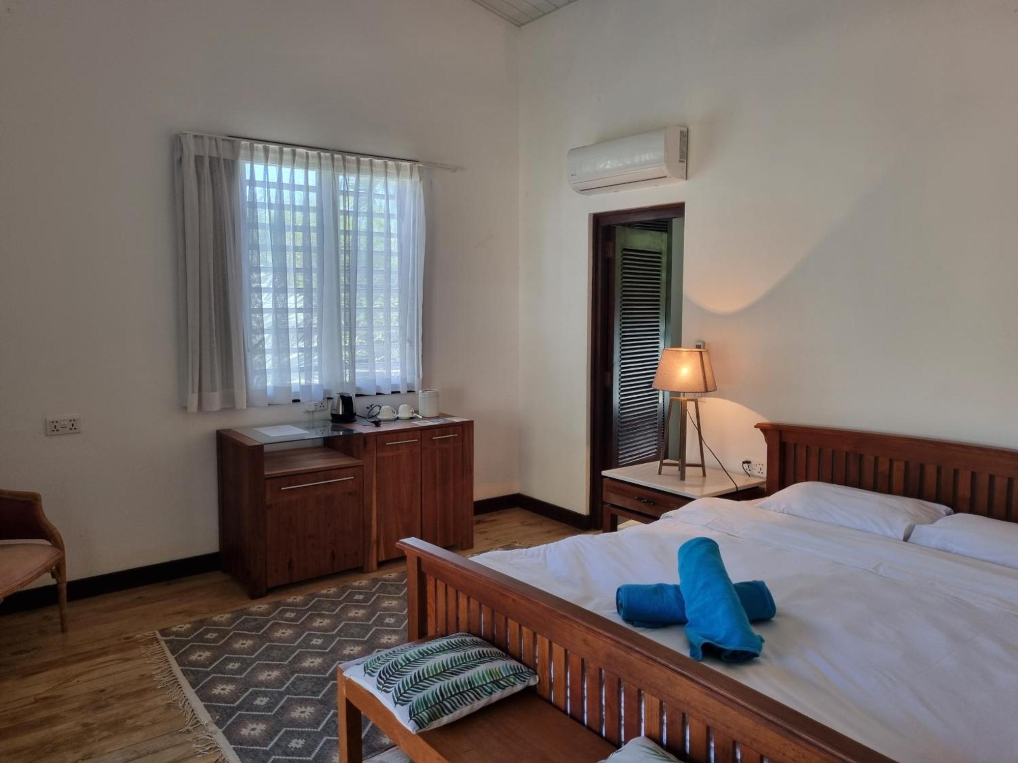 Shanti Ghar Guest House Tamarin Bagian luar foto