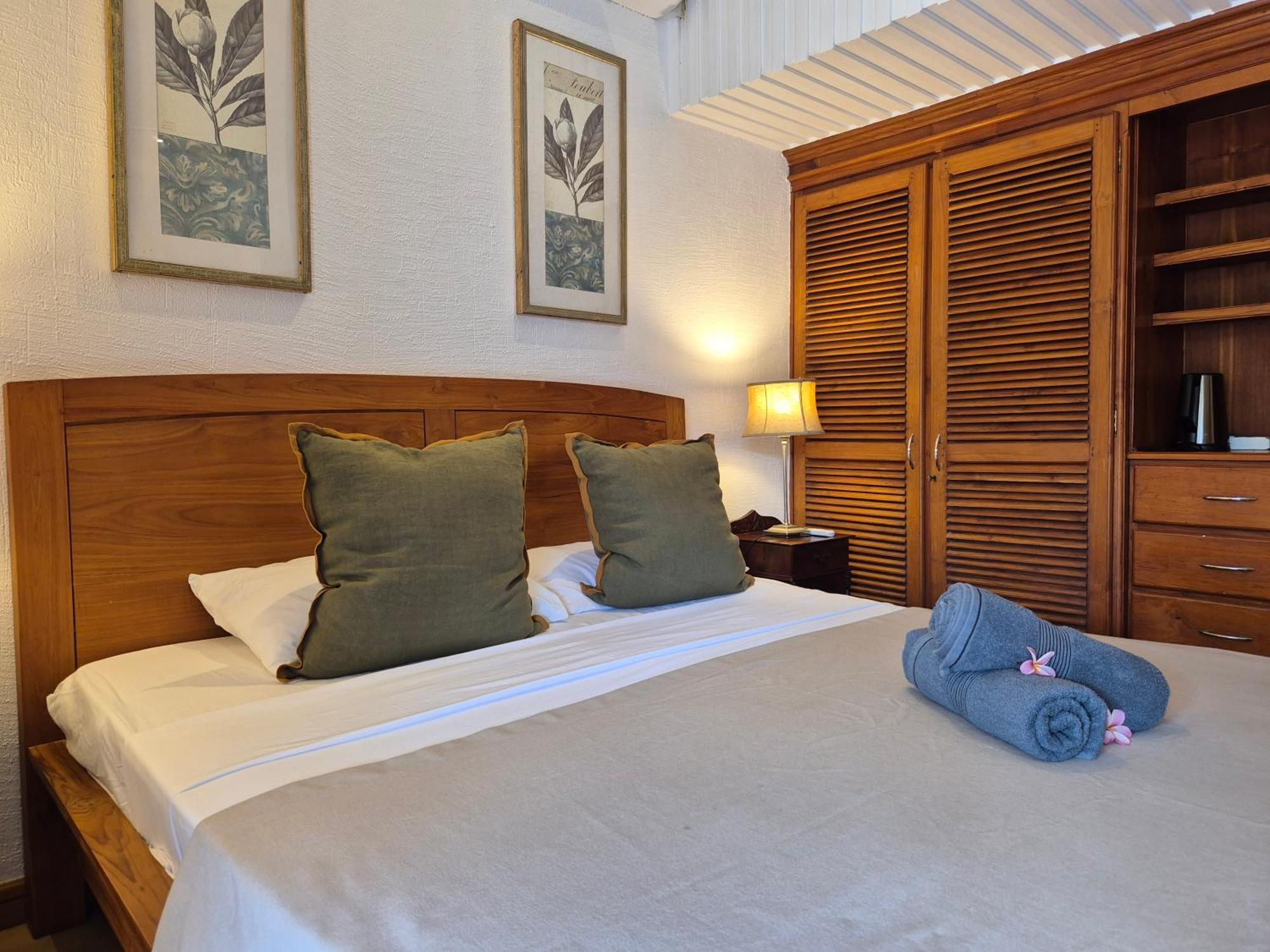 Shanti Ghar Guest House Tamarin Bagian luar foto