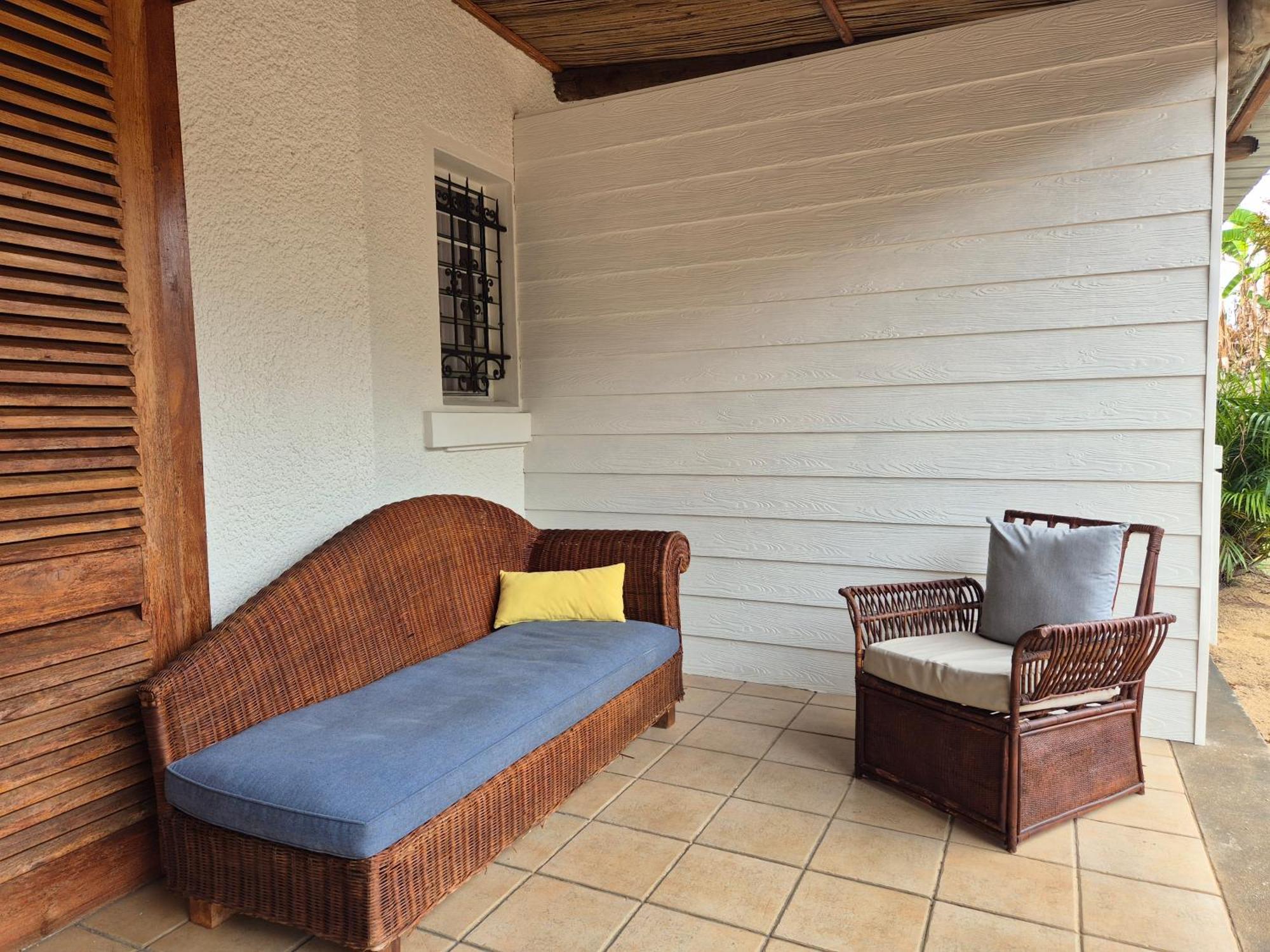 Shanti Ghar Guest House Tamarin Bagian luar foto
