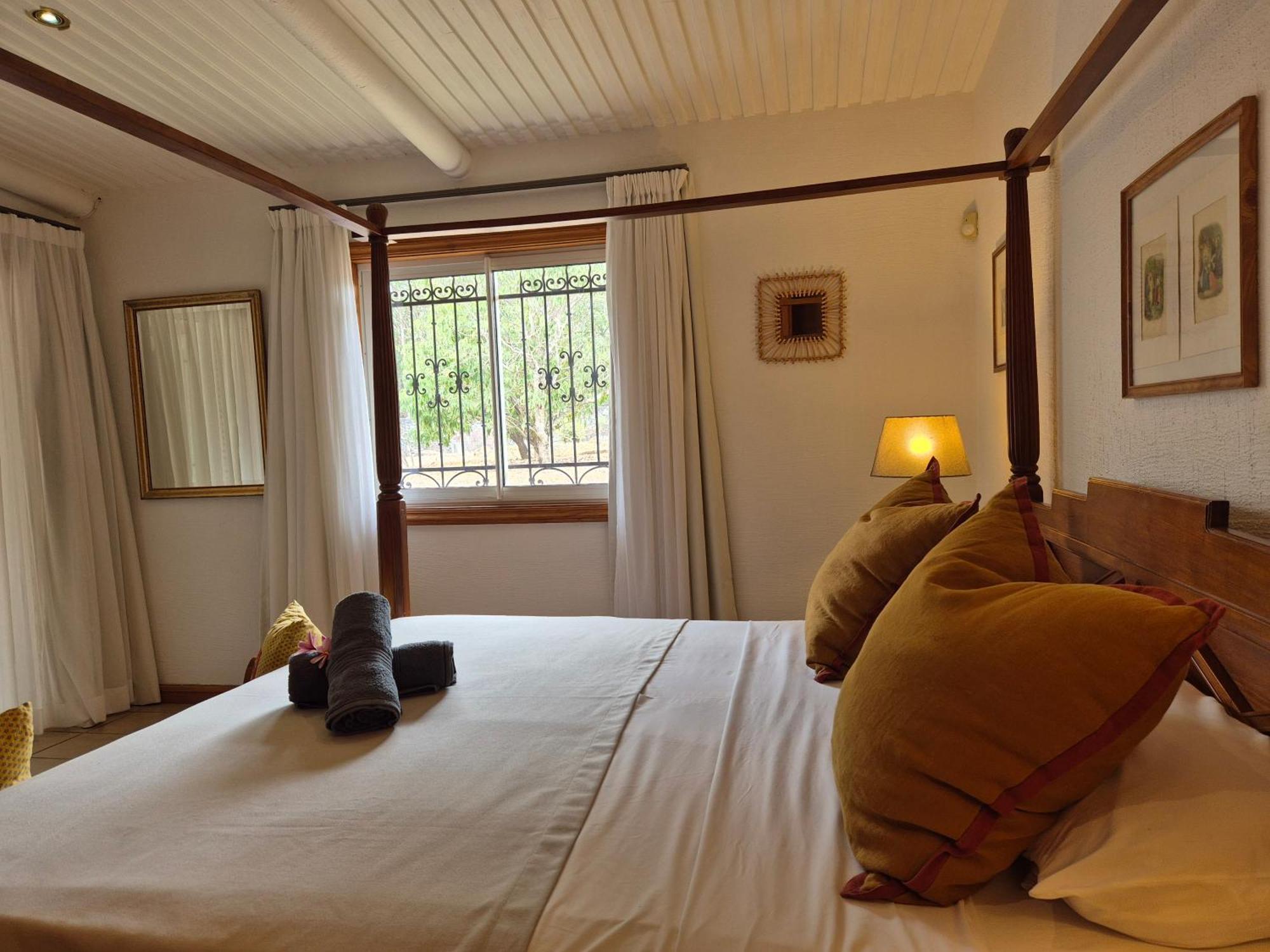 Shanti Ghar Guest House Tamarin Bagian luar foto