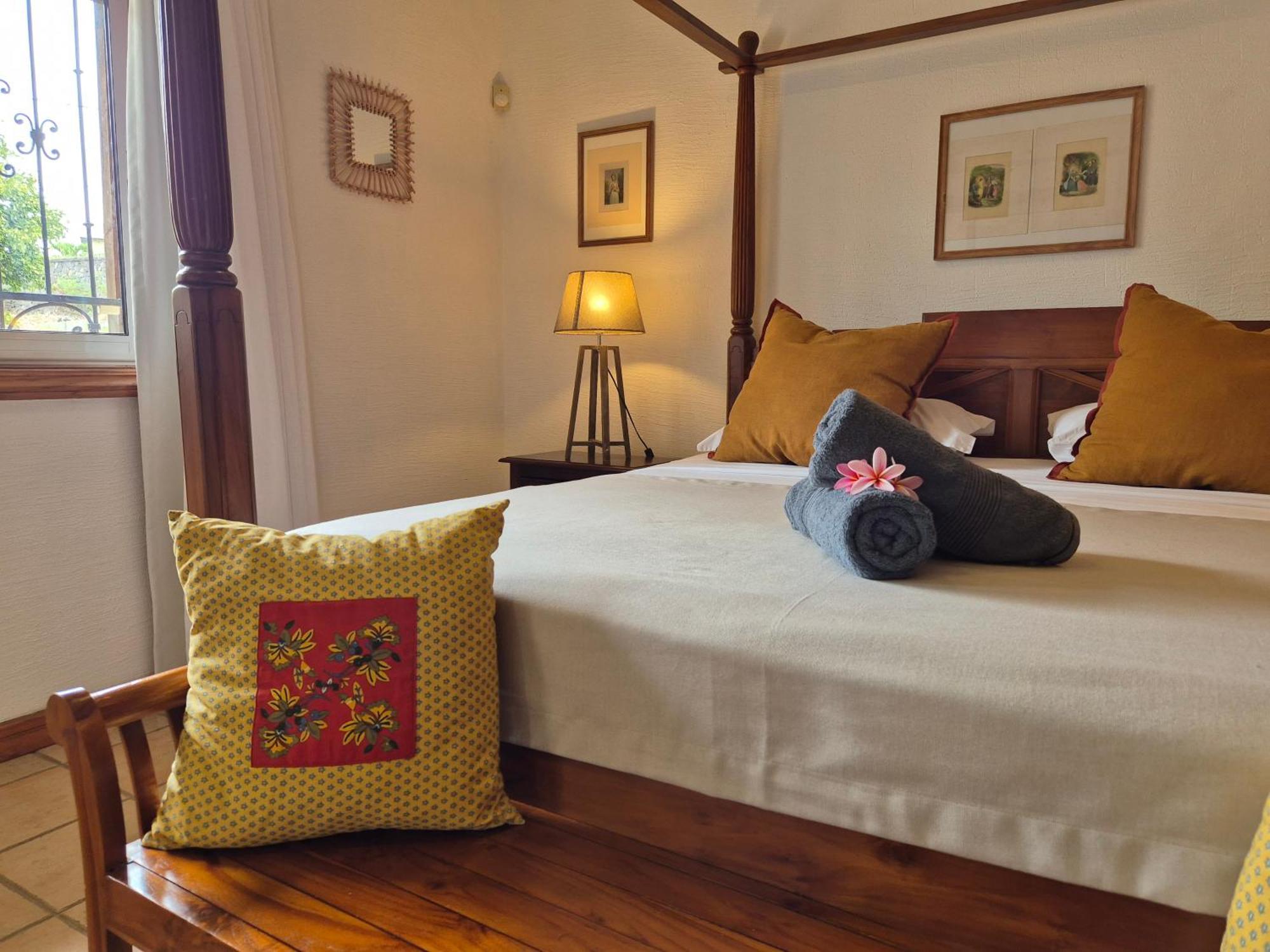 Shanti Ghar Guest House Tamarin Bagian luar foto